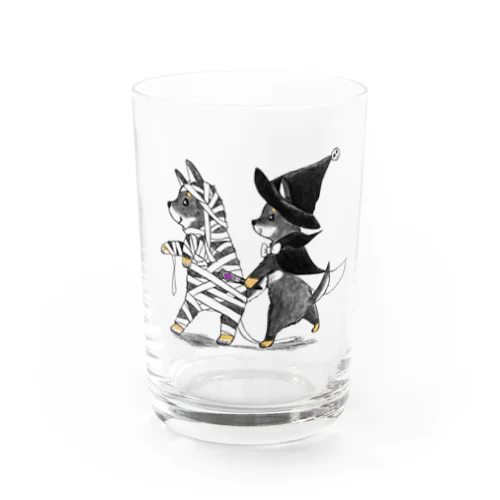 マミーマメヒコ&マジカルクロスケ（黒柴ハロウィン） Water Glass