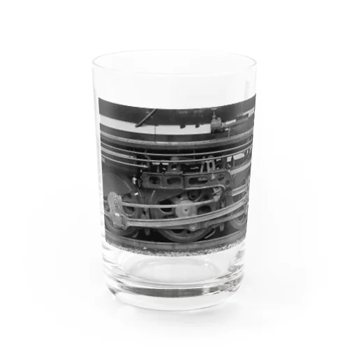 C56形蒸気機関車の動輪 （モノクロフォト） Water Glass