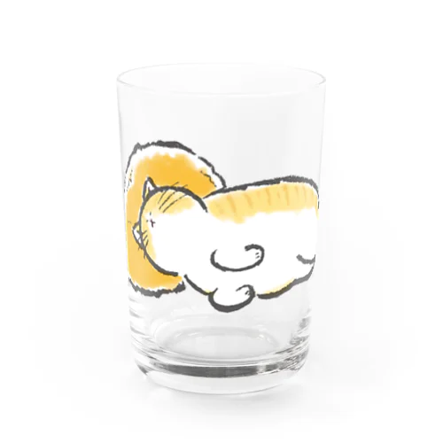 ピスピスゆーて寝るネコ【茶白】 Water Glass