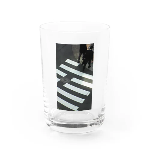 縦道路 Water Glass