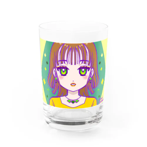 シースルーバングとゆるウェーブな女の子 Water Glass