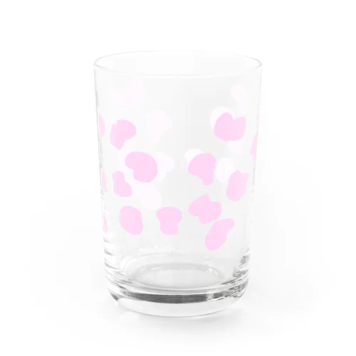 牛乳を注ぐとウシになるやつ(いちごミルク)   Water Glass