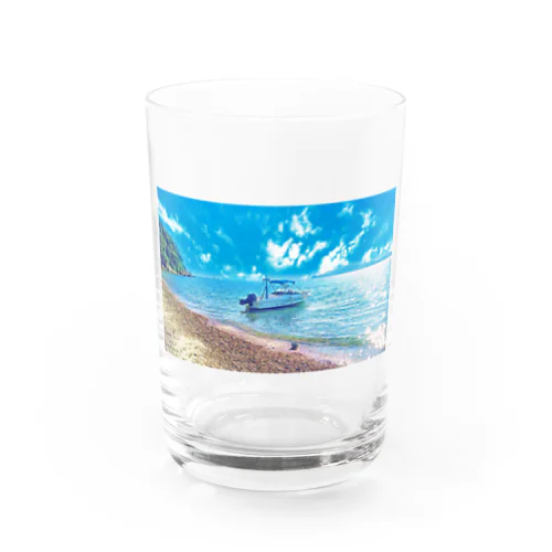 常夏の海とサッカーボール Water Glass