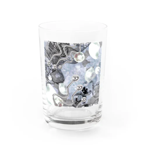 私の世界 Water Glass