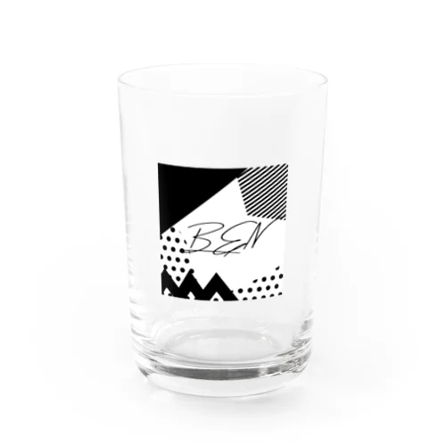 Bianco e nero Water Glass