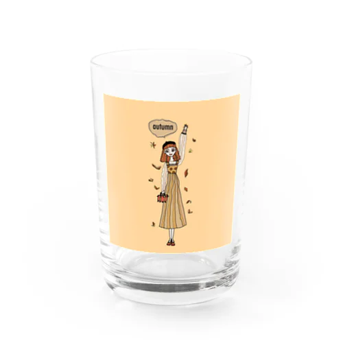 秋の女の子 Water Glass