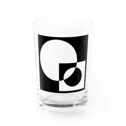 modern-clip Water Glass