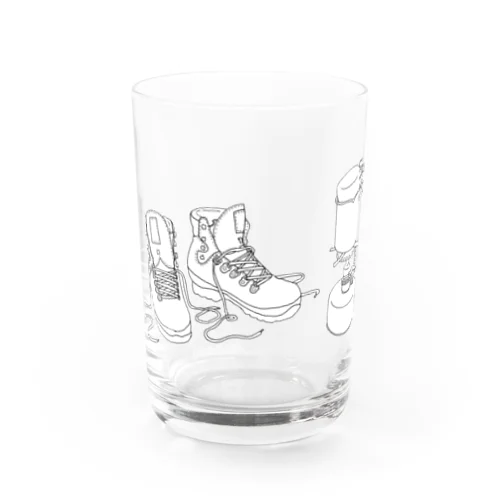 靴を脱いで湯を沸かすC Water Glass