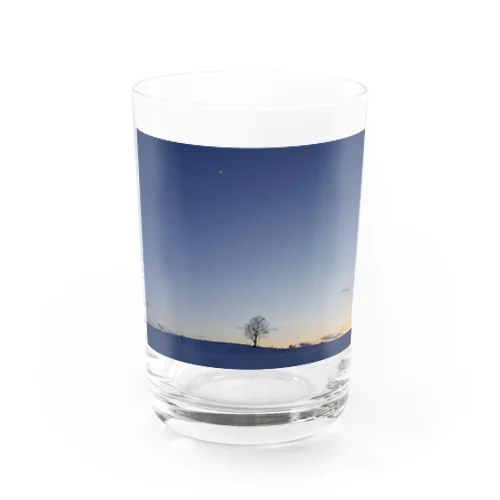 ‏‎SUNSET16:38Jan Water Glass