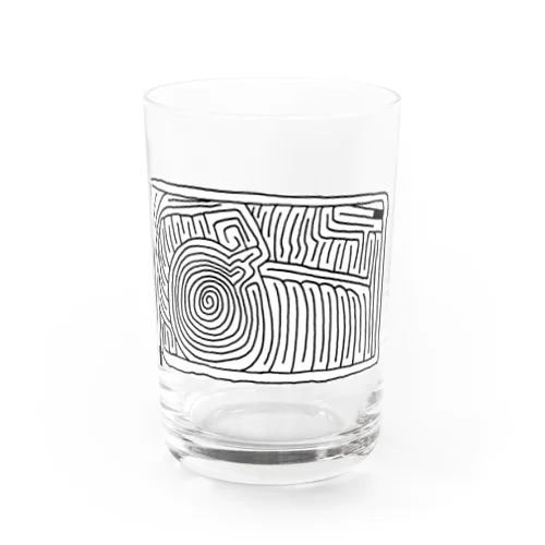 迷路 Water Glass