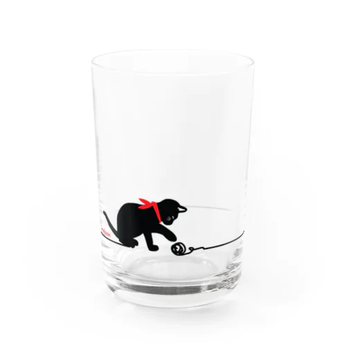 毛糸で遊ぶ猫 Water Glass