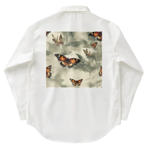 現実の蝶 ワークシャツ