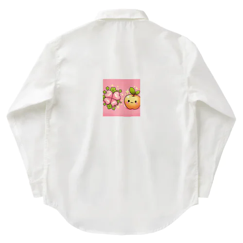 恋愛運アップの金のリンゴとピンクのクローバー Work Shirt