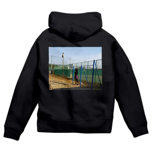 夕方の校庭 Zip Hoodie