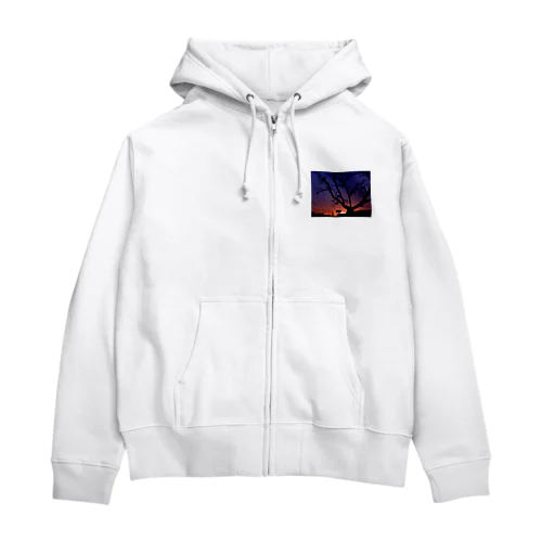 夕焼けと柿の木のトワイライト Zip Hoodie