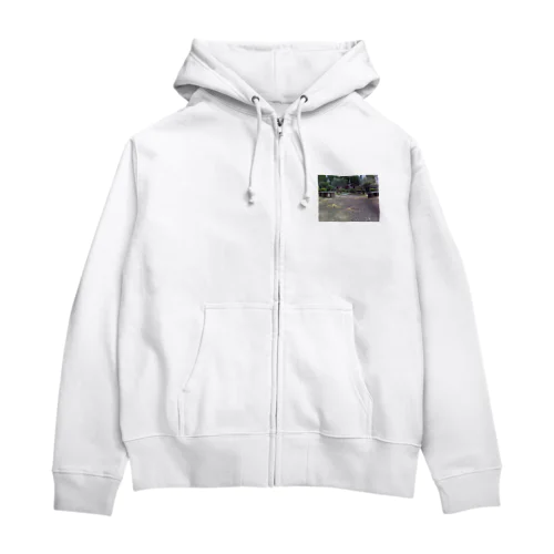 噴水 Zip Hoodie