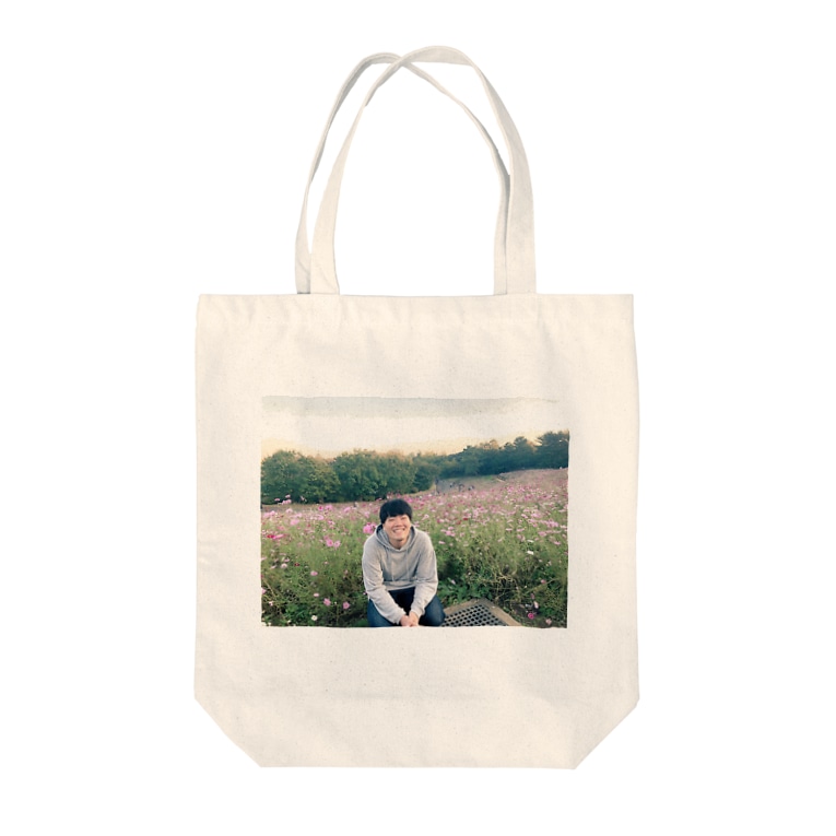 牛女しらすとお花畑 Tote Bags By Kasisukoon Suzuri